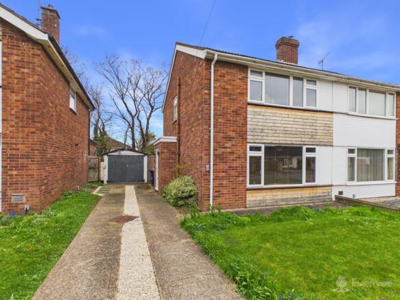 Front of House- Mark Stephens EweMove Newmarket an