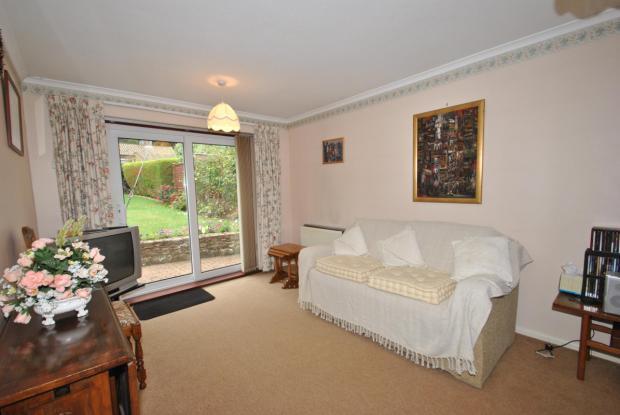 Dining Room/Bed 3