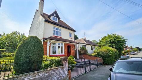 Little Holme, 39 Watling Street South, Church Stretton, Shropshire SY6 7BQ