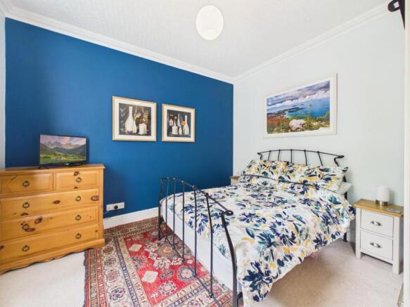 2 bed Apartment for sale Image 12
