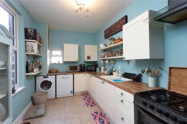4 bed Terraced for sale Image 5
