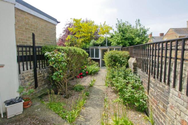 56 Dane Park Road-10