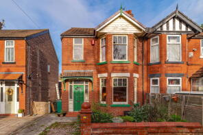 40, Lindsay Avenue, Manchester M19 2AG