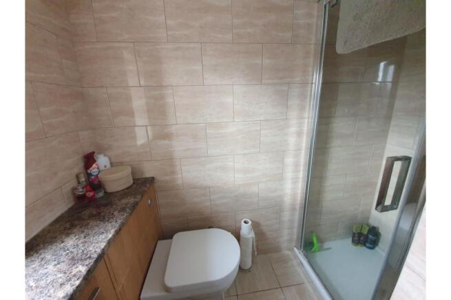 Master En-suite