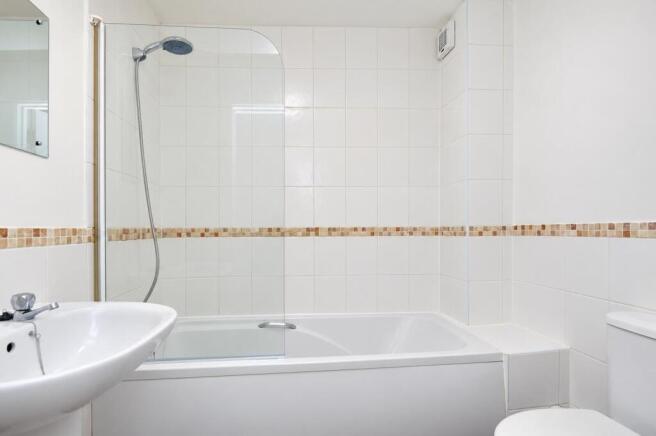 Bathroom.jpg