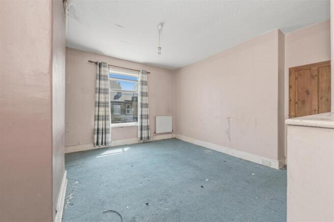 1 bed Terraced for sale Image 9