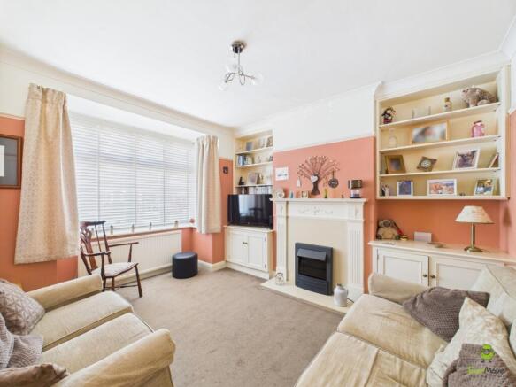 Presented by Nicoleta at EweMove Bexleyheath and D