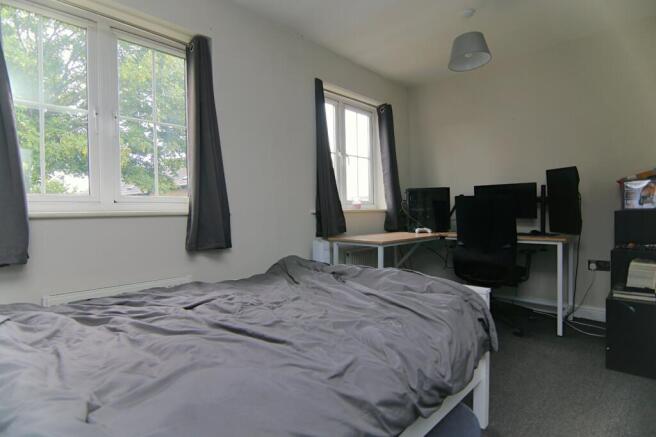3 bed Terraced for sale Image 7
