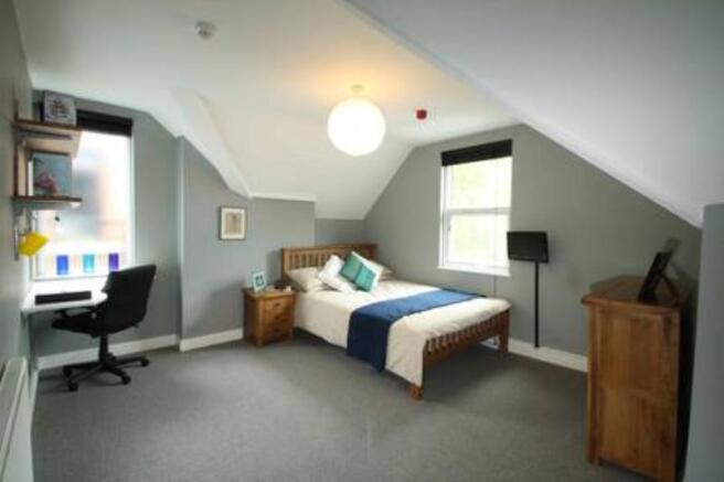 91LB Bedroom