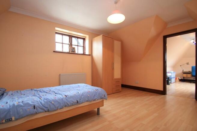 Photo 16