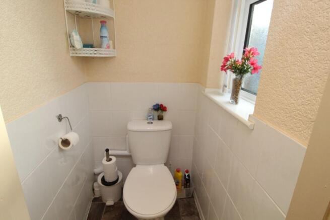 Cloakroom / WC