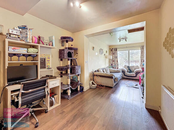 Mavis Drive, Coppull photo 3
