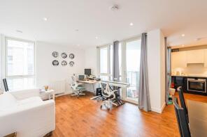 66, 1 Discovery Tower, Terry Spinks Place, Canning Town, London E16 1YG