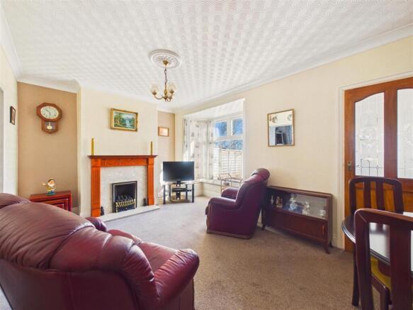 3 bed Terraced for sale Image 5