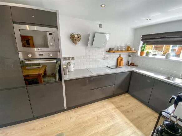 Kitchen/Dining Room