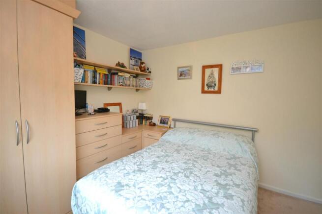 Bedroom 2 a.jpg