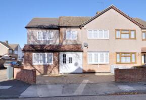 20, Kenway, Rainham RM13 9PY