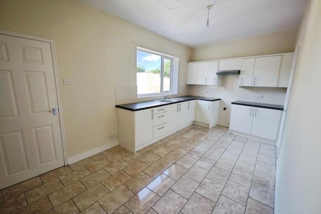 pbox-kitchen-338299.JPG