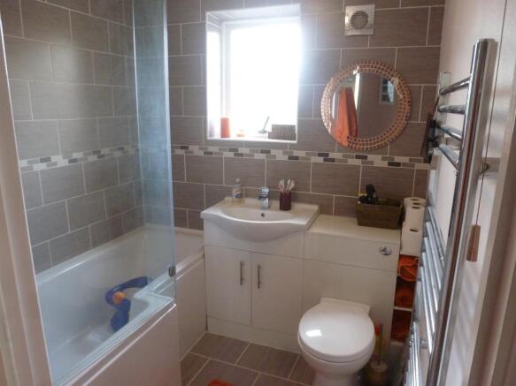 Photo 10