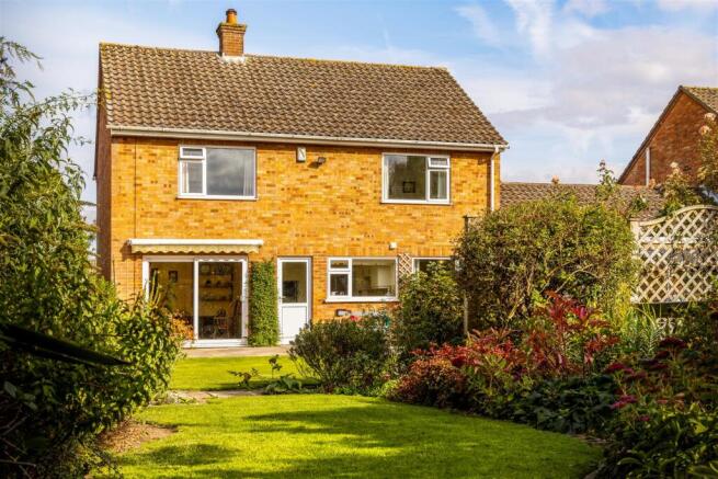 24 Winston Gardens (Boston)-13.jpg