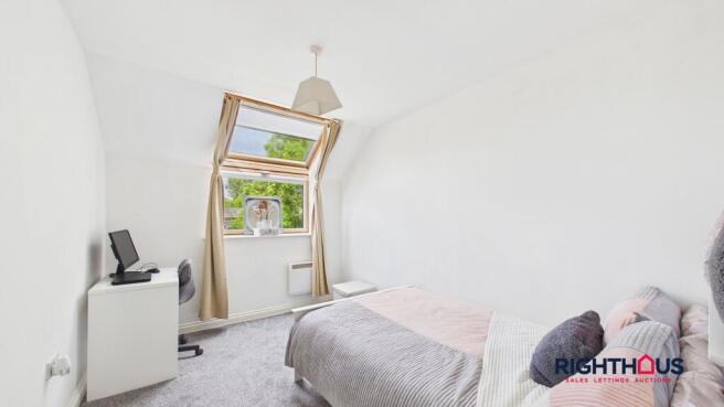 2 bed Flat for sale Image 9