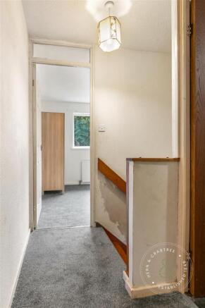 Camelot-Way-06.jpg