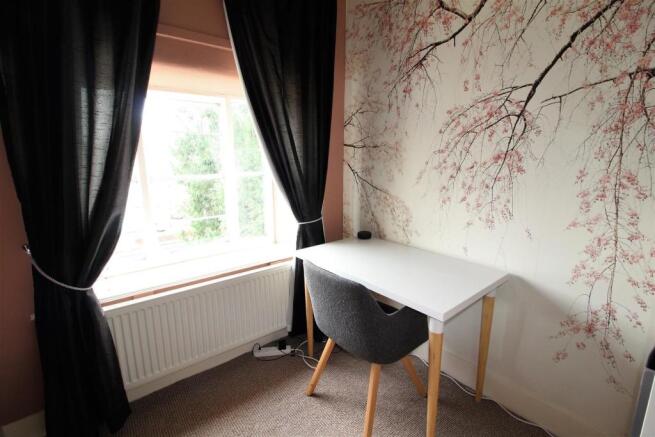 Bedroom 5.JPG
