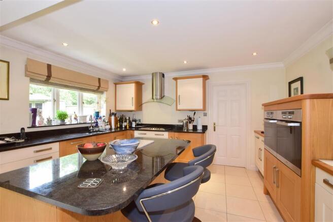 Kitchen/Breakfast Room
