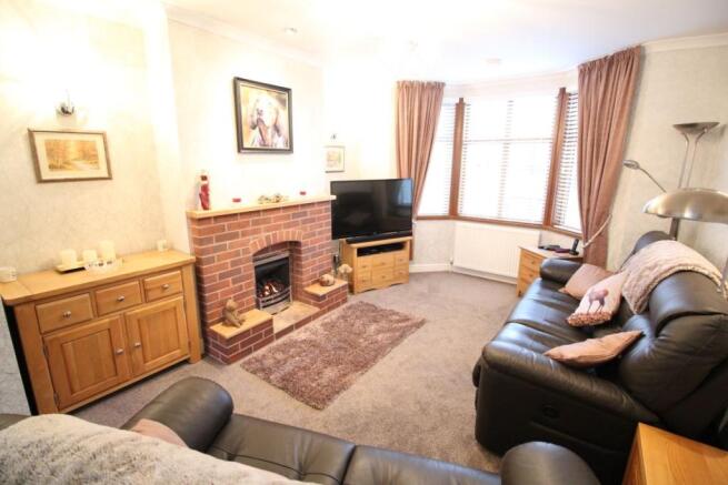 Lounge / Dining Room