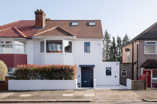 329849 - Dollis Hill Avenue, London NW2 - high ...