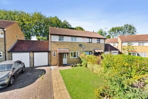 17, Tavelhurst, Two Mile Ash, Milton Keynes MK8 8EE