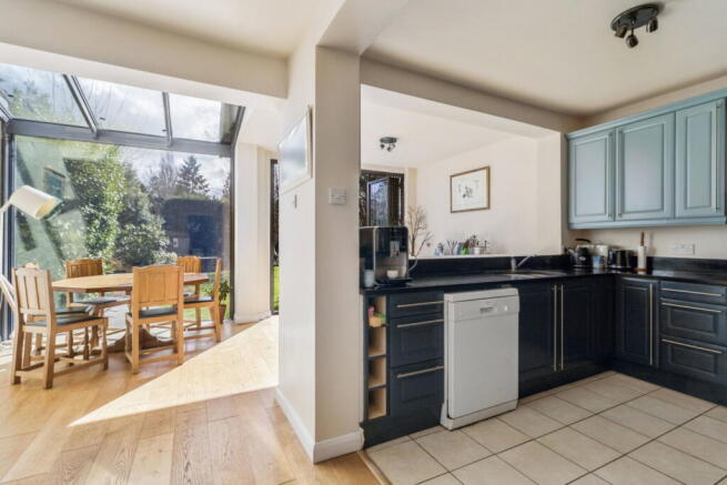 Stratford Way, Watford, WD17 photo 4