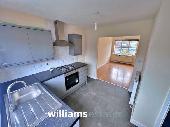 Prestatyn, LL19 photo 4