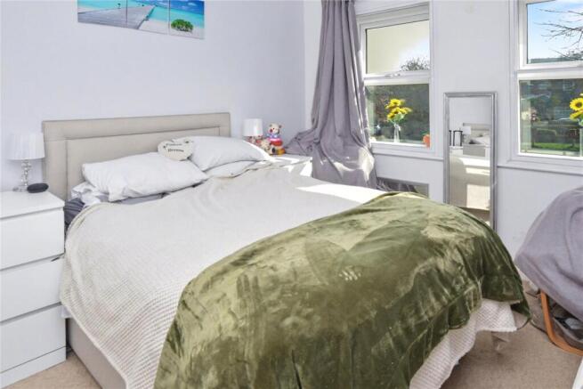 2 bed Apartment for sale Image 9