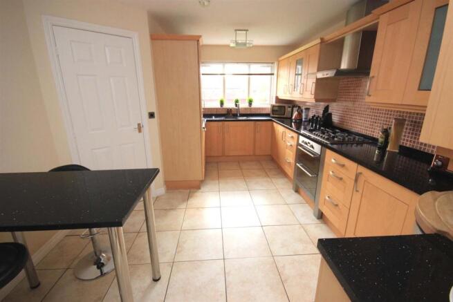 BREAKFAST KITCHEN