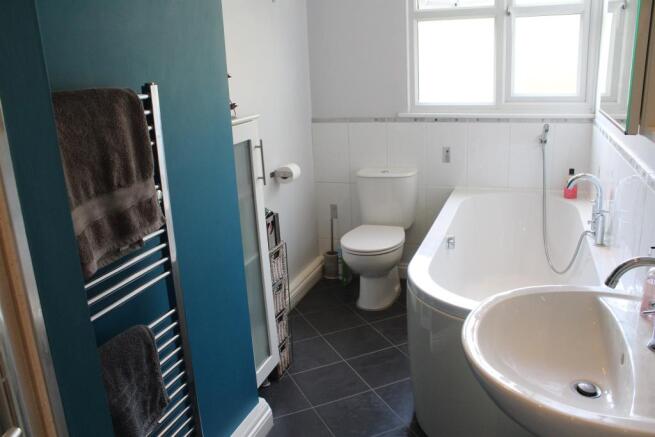 Family Bathroom 