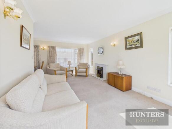 3 bed Detached Bungalow for sale Image 5