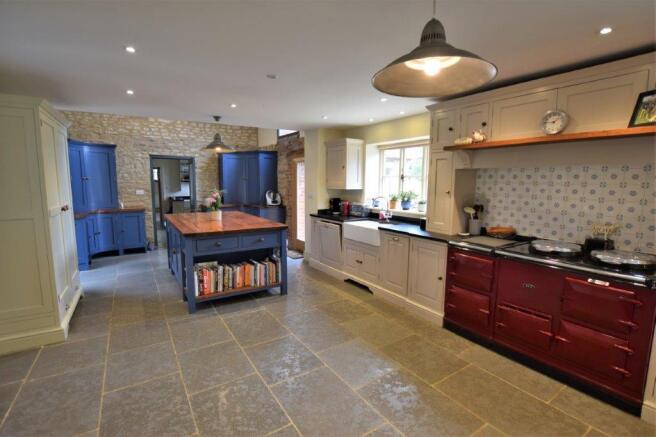 College Farm House - Kitchen 3.jpg