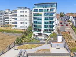 1, 50 Crowstone Court, Holland Road, Westcliff-on-sea SS0 7SQ