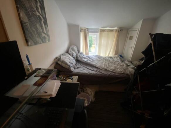 First Floor Rear Bed