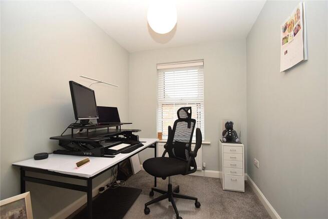 3 bed Terraced for sale Image 12