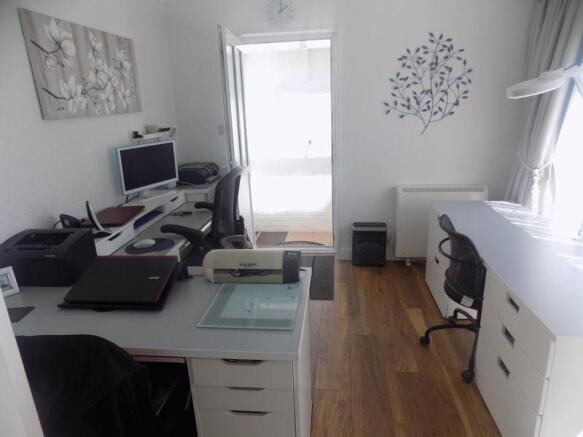 Photo 5