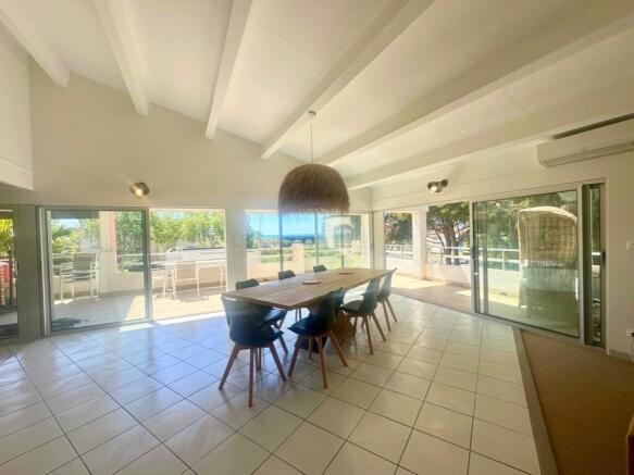 /Users/isis/Desktop/