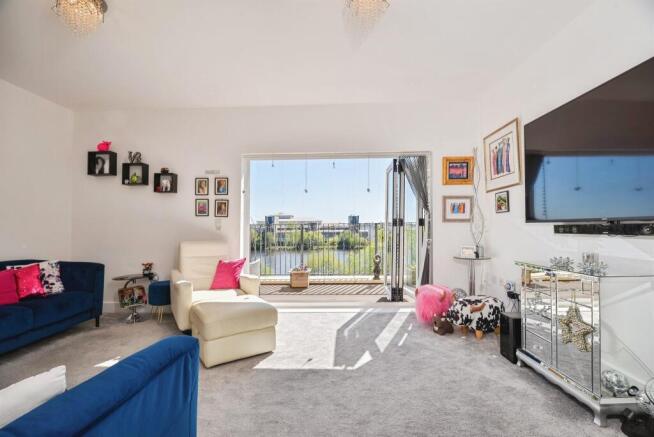 4 bed End of Terrace for sale Image 8