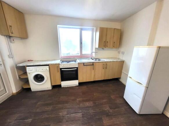 Kitchen Area 2