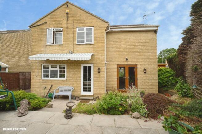 4 bed Detached for sale Image 4