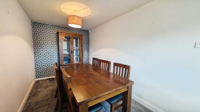 3 bed Detached for sale Image 5