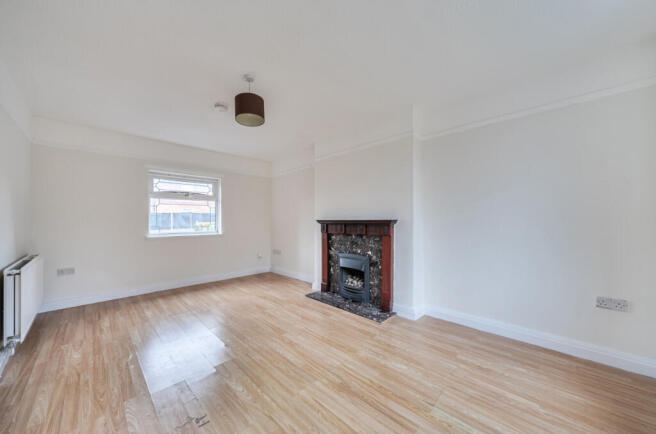 Henley Road, Chester, Cheshire West and Ches photo 3