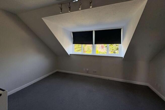 Flat 38, Rochester Drive, Watford, Hertfordshire, WD25 9BJ
