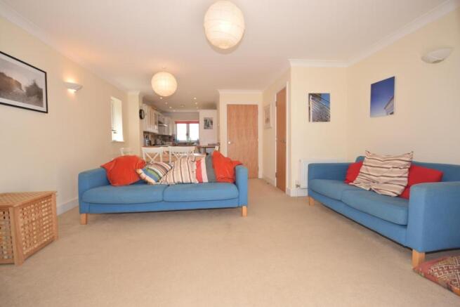 SITTING ROOM.JPG